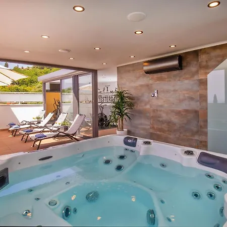 ベッド・アンド・ブレックファスト Boutique Flamingo ムリニ