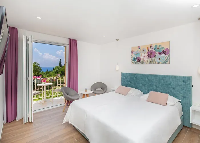 Boutique Flamingo Bed & Breakfast