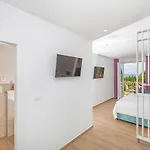 Bed and Breakfast Boutique Flamingo Mlini