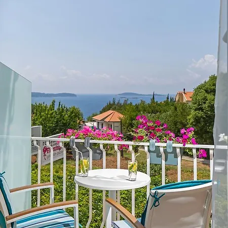 Boutique Flamingo 4*